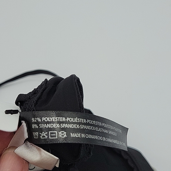 Urban outfitters  Butterfly Applique Out from Under Bra black S - Picture 10 of 12